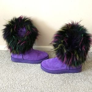 Fur boots